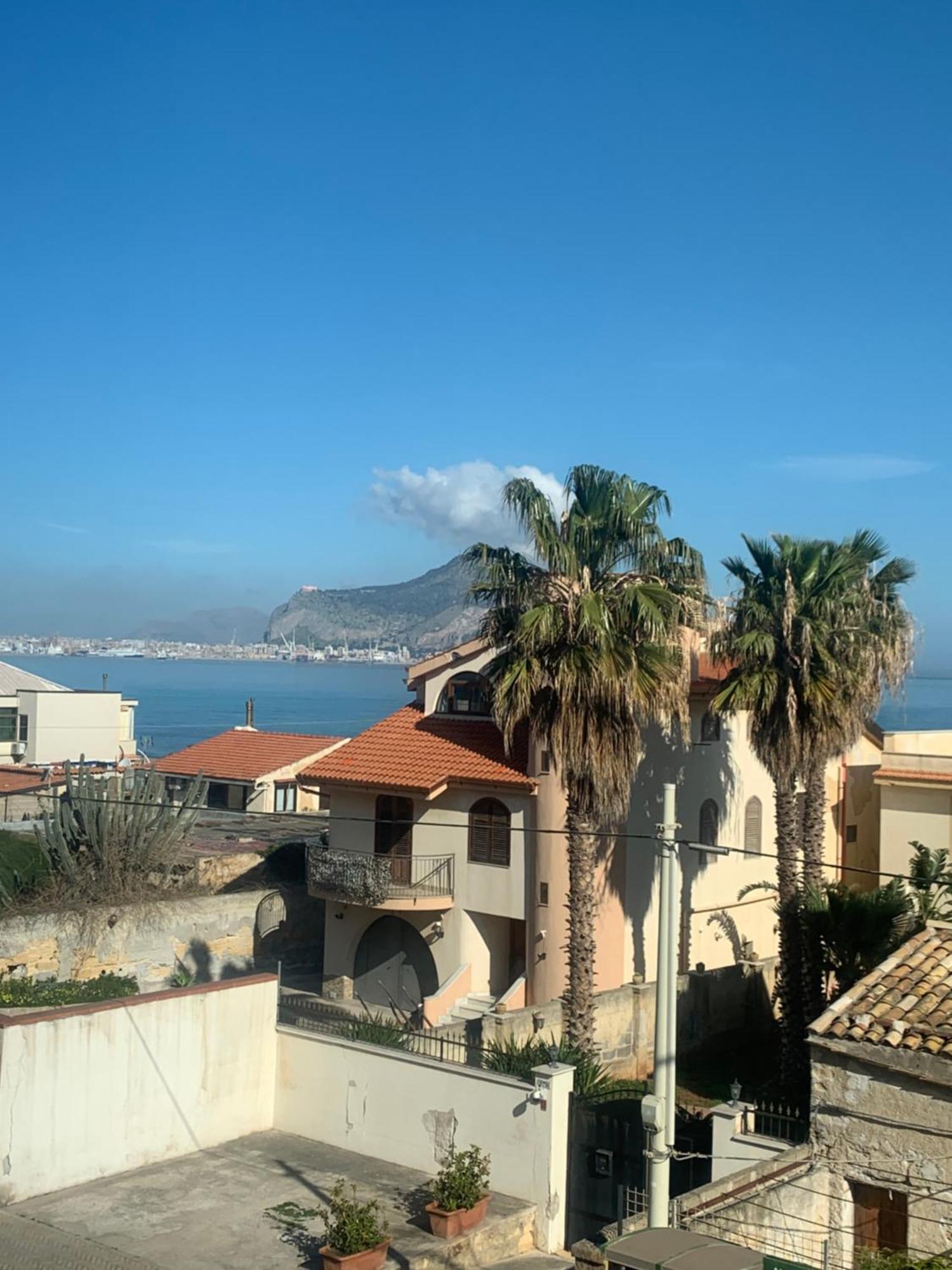 Marine Case Vacanze Palermo Esterno foto